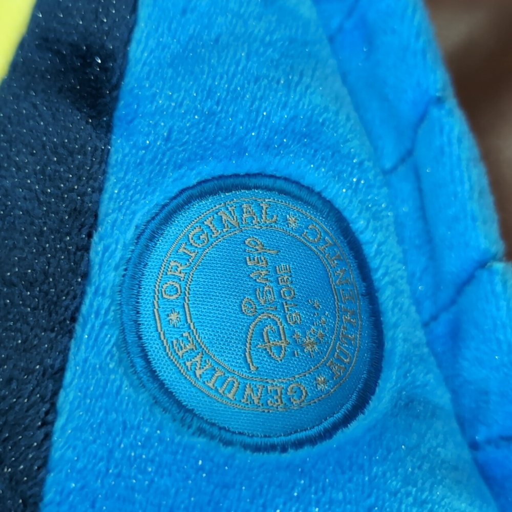 Disney Dory Plush - Picture 5 of 10